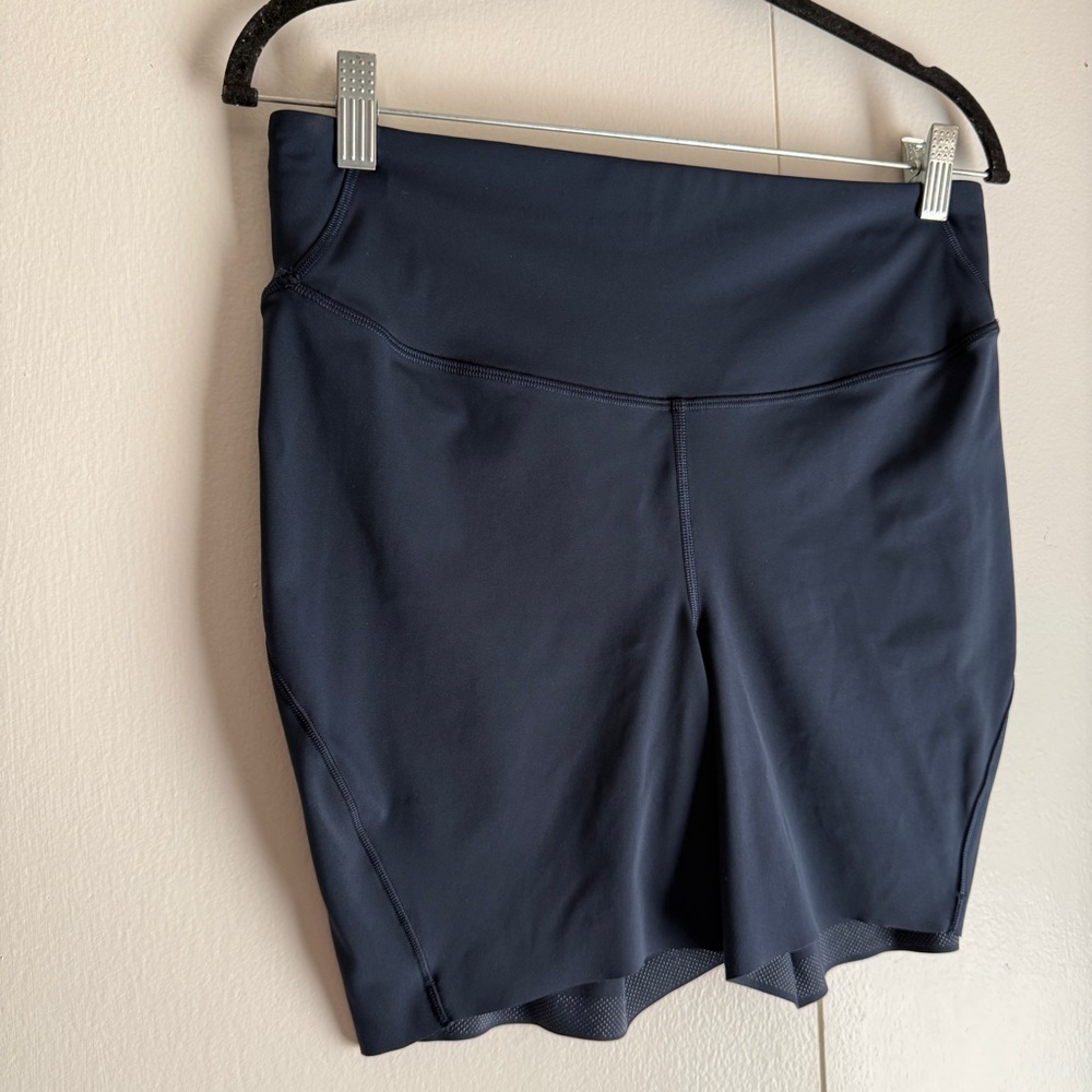 Lululemon Navy Blue Base Pace High Rise Shorts 6” Inseam Women’s Size 12 - Picture 4 of 15